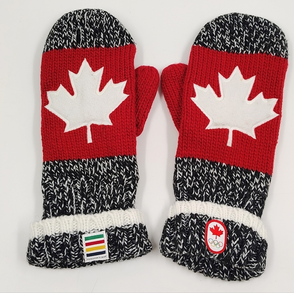 Hudson's Bay HBC Stripe Canada Olympic Red Maple Leaf Winter Mittens XL Unisex